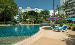 图片 3 of the Communal Pool at Phuket Palace