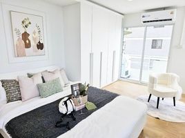 1 Schlafzimmer Wohnung zu verkaufen im J.C. Hill Place Condominium, Chang Phueak