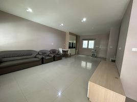 3 Bedroom Townhouse for rent at The Exclusive Town Home, Prawet, Prawet, Bangkok, Thailand