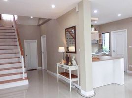 บ้านเดี่ยว 4 ห้องนอน ให้เช่า ในโครงการ เอชเคป ซีรีน บางนา-สุขาภิบาล 2, ประเวศ