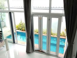 2 Bedroom Townhouse for sale in Pattaya, Nong Prue, Pattaya