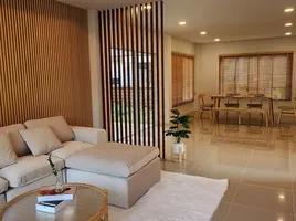 3 Schlafzimmer Haus zu verkaufen im The Grand Wongwan-Prachauthit, Thung Khru, Thung Khru, Bangkok, Thailand