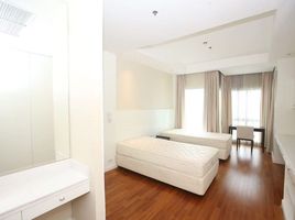 4 Bedroom Condo for rent at Royal Residence Park, Lumphini, Pathum Wan