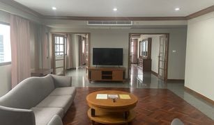 Кондо, 3 спальни на продажу в Khlong Tan Nuea, Бангкок United Tower