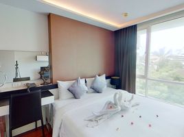 2 Schlafzimmer Appartement zu vermieten im Beverly 33, Khlong Tan Nuea