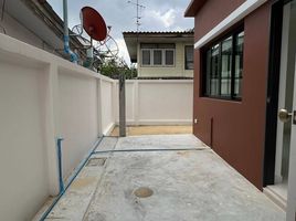 3 Schlafzimmer Reihenhaus zu verkaufen in Bueng Kum, Bangkok, Khlong Kum