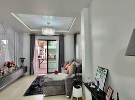 3 Schlafzimmer Haus zu verkaufen im Uraiwan Park View, Nong Prue