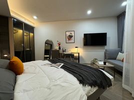 1 Schlafzimmer Appartement zu vermieten im Chapter Chula-Samyan, Maha Phruettharam, Bang Rak