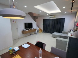 3 Bedroom House for sale at Ifield Bangna, Dokmai