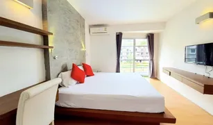 Кондо, 1 спальня на продажу в Бопхут, Сураттани Replay Residence & Pool Villa