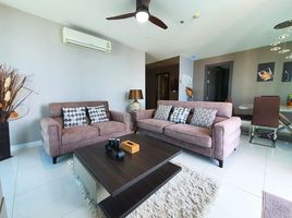 2 Bedroom Apartment for sale at The Point Pratumnak, Nong Prue