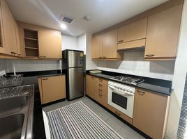 2 Schlafzimmer Appartement zu vermieten im Baan Somthavil, Lumphini, Pathum Wan