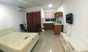 Studio Wohnung zu verkaufen in Na Kluea, Pattaya AD Hyatt Condominium