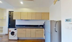 Studio Condo for sale in Lumphini, Bangkok The Address Chidlom