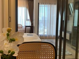 2 Schlafzimmer Appartement zu vermieten im Sathorn Happy Land Tower, Thung Wat Don