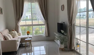 清迈 Pa Phai 3 卧室 屋 售 