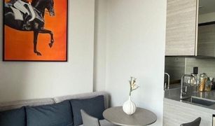 1 Bedroom Condo for sale in Chomphon, Bangkok The Crest Park Residences