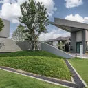 เวนิว พอร์เทรต เวสต์เกต