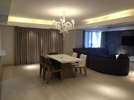 3 Bedroom Apartment for sale at Royal Castle, Khlong Tan Nuea