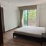 2 Schlafzimmer Appartement zu vermieten im Baan Rom Yen Ekkamai 2, Khlong Toei