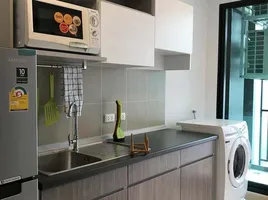 1 Schlafzimmer Wohnung zu verkaufen im Supalai Loft Yaek Fai Chai station, Bang Khun Si, Bangkok Noi
