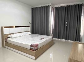 Studio Wohnung zu vermieten im Srinakharin Place Condominium, Suan Luang