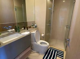 2 Bedroom Apartment for sale at The Esse Asoke, Khlong Toei Nuea