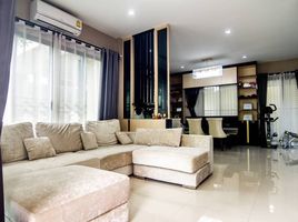 5 Schlafzimmer Haus zu verkaufen im Life Bangkok Boulevard Ramintra, Khan Na Yao