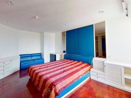 4 спален Кондо в аренду в Tai Ping Towers, Khlong Tan Nuea, Щаттхана, Бангкок, Таиланд