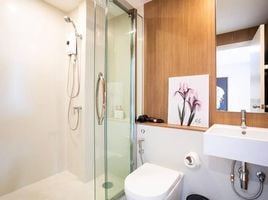 在Blossom Condo @ Sathorn-Charoenrat租赁的2 卧室 公寓, 然那华