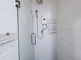 1 Bedroom Condo for rent at Pornsawan Condotel, Wichit