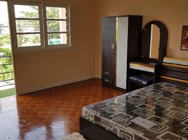 3 Schlafzimmer Haus zu verkaufen im Chr.Rungruang 6, Bang Rak Phatthana