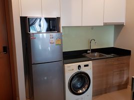 1 Bedroom Apartment for sale at Circle Condominium, Makkasan