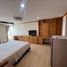 3 Bedroom Condo for rent at Silom Suite, Si Lom, Bang Rak