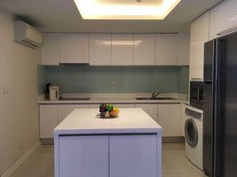 2 Bedroom Condo for rent at The Rajdamri, Pathum Wan