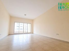 2 Schlafzimmer Appartement zu verkaufen im Golf Apartments, Al Hamra Village