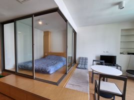 1 Bedroom Condo for sale at Siamese Surawong, Si Phraya