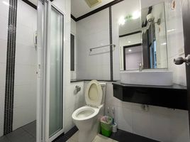2 Schlafzimmer Wohnung zu verkaufen im Siam Oriental Twins, Nong Prue