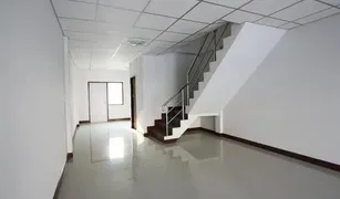 3 Bedrooms Townhouse for sale in Nong Khaem, Bangkok Baan Tawanthong 3