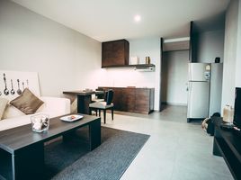 1 Schlafzimmer Wohnung zu vermieten im CG CASA Apartment, Khlong Toei, Khlong Toei