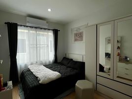 3 Schlafzimmer Villa zu verkaufen im Karnkanok Town 4, Nong Chom