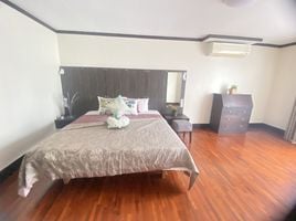 1 Schlafzimmer Appartement zu vermieten im PR Court, Khlong Tan Nuea, Watthana, Bangkok