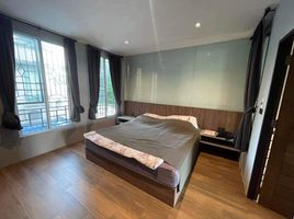 3 Bedroom Villa for sale at Baan Klang Muang British Town Srinakarin, Bang Kaeo, Bang Phli