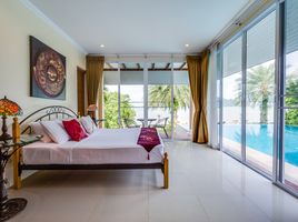 3 Schlafzimmer Haus zu vermieten im Fisherman Way Beach Villa, Rawai, Phuket Town