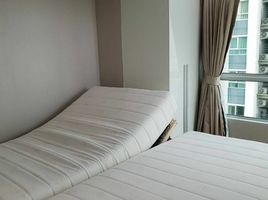 2 спален Кондо на продажу в Belle Grand Rama 9, Huai Khwang, Хуаи Кхщанг