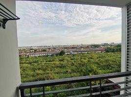 2 Bedroom Condo for sale at Airlink Residence, Khlong Sam Prawet, Lat Krabang, Bangkok, Thailand