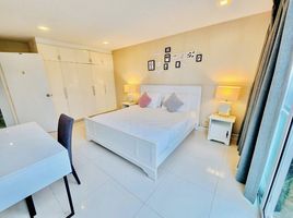 3 Bedroom Condo for sale at Club Royal, Na Kluea