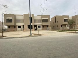4 Bedroom Penthouse for sale at The Crown, Cairo Alexandria Desert Road, 6 October City, Giza