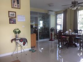 บ้านเดี่ยว 6 ห้องนอน ให้เช่า ในทำเล พิพิธภัณฑ์ศิลปะไทยร่วมสมัย - MOCA Bangkok, ลาดยาว, ทุ่งสองห้อง