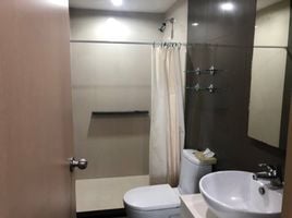 2 Bedroom Condo for rent at Siri On 8, Khlong Toei